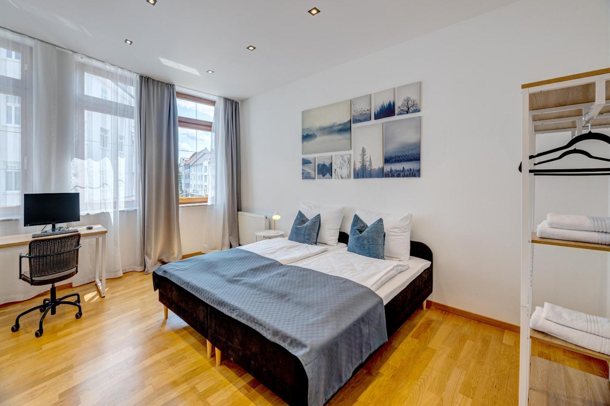 Kaza Guesthouse, Centrally Located 2 & 3 Bedroom Apartments In Аугсбург Экстерьер фото